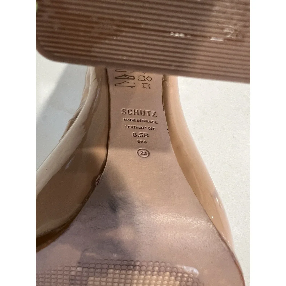 Schutz Womens Zayne Tan Patent Leather Platform Mary Jane Pumps size 8.5 B‎